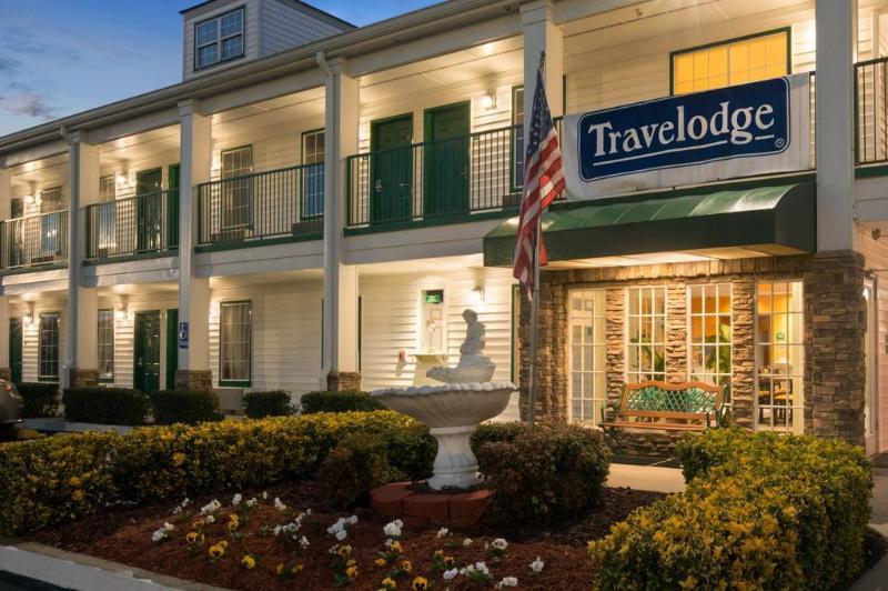 Baymont By Wyndham Commerce Ga Near Tanger Outlets Mall Ngoại thất bức ảnh